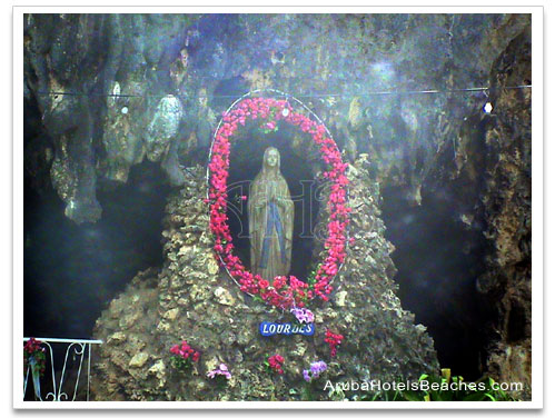 Lourdes_Grotto_Aruba1